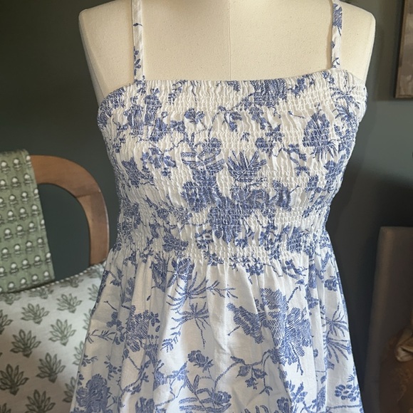 Universal Thread Dress - Picture 3 of 8